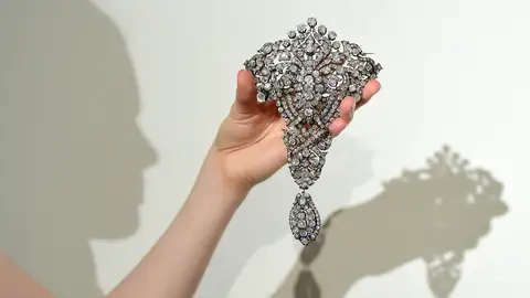 Devant-de-Corsage de la baronesa Thyssen Devant-de-Corsage de la baronesa Thyssen