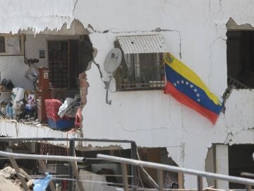 Imagen de los destrozos tras los se&iacute;smos