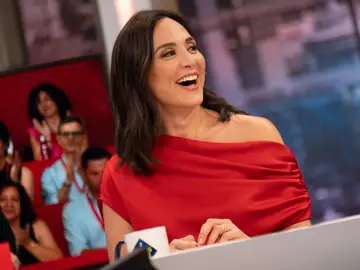 Tamara Falcó revela los regalos más raros que ha recibido: de una nuez a un iPad usado Tamara Falcó revela los regalos más raros que ha recibido: de una nuez a un iPad usado