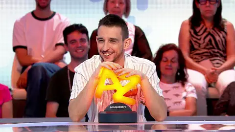 ¡Le tiene calado! La “desconfianza” de David que demuestra cuánto conoce ya a Roberto Leal ¡Le tiene calado! La “desconfianza” de David que demuestra cuánto conoce ya a Roberto Leal