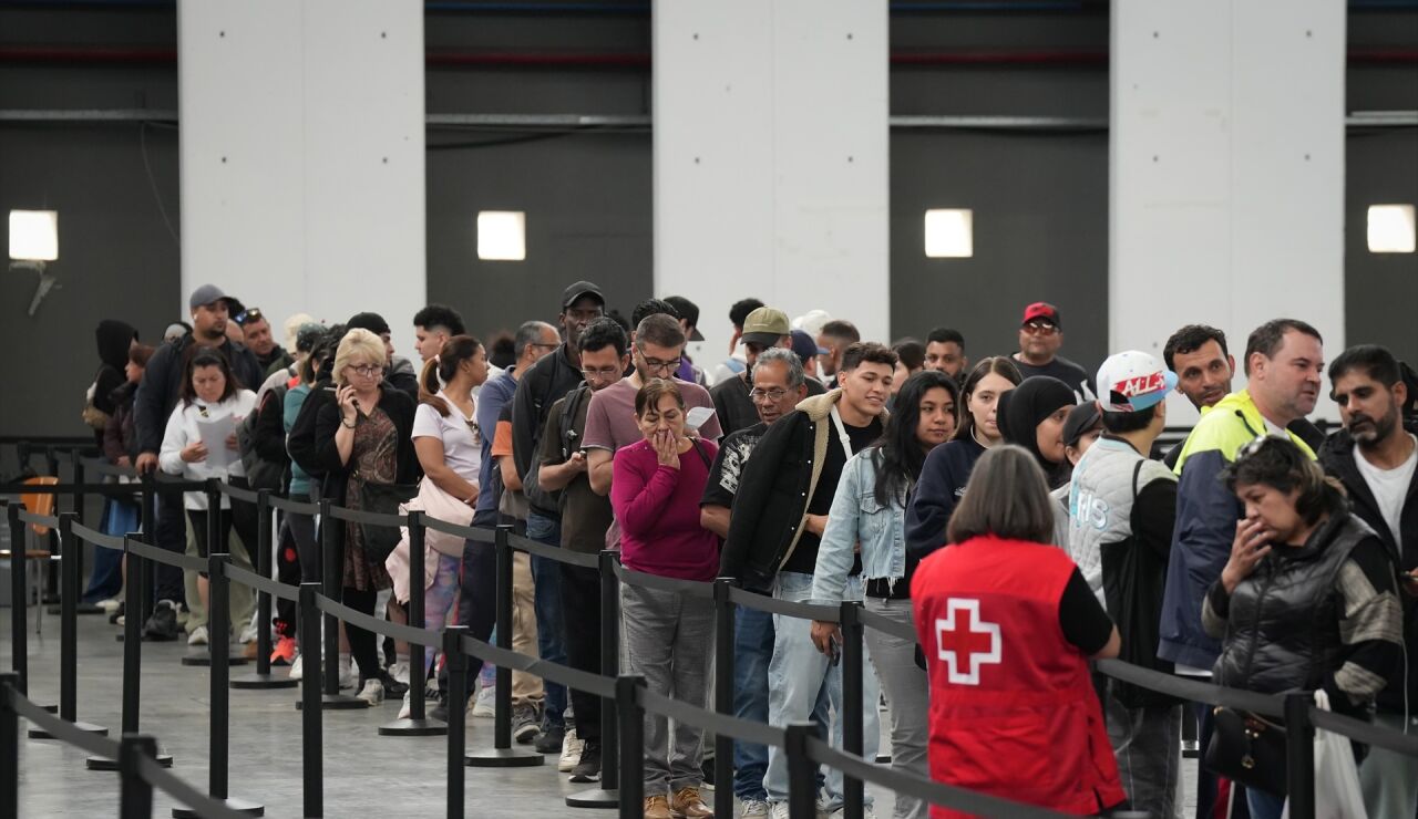 M&aacute;s de 1.100.000 han solicitado acogerse a la regularizaci&oacute;n extraordinaria de migrantes del Gobierno
