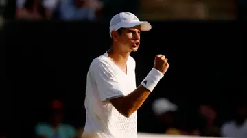 Rafa Jódar celebra un punto ante Pablo Carreño Rafa Jódar celebra un punto ante Pablo Carreño