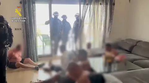 Desarticulado en Toledo un grupo criminal que saltaba a camiones en marcha para robar sus mercancías Desarticulado en Toledo un grupo criminal que saltaba a camiones en marcha para robar sus mercancías