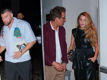 Taylor Swift, Travis Kelce, Ryan Reynolds y Blake Lively Taylor Swift, Travis Kelce, Ryan Reynolds y Blake Lively