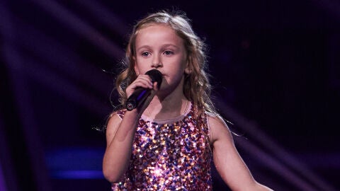Mila en La Voz Kids