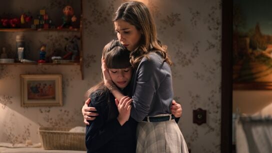  &ldquo;Dicen que eres una cualquiera&rdquo;: Julia se pelea en el colegio por defender a Bego&ntilde;a