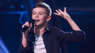 Enzo en La Voz Kids