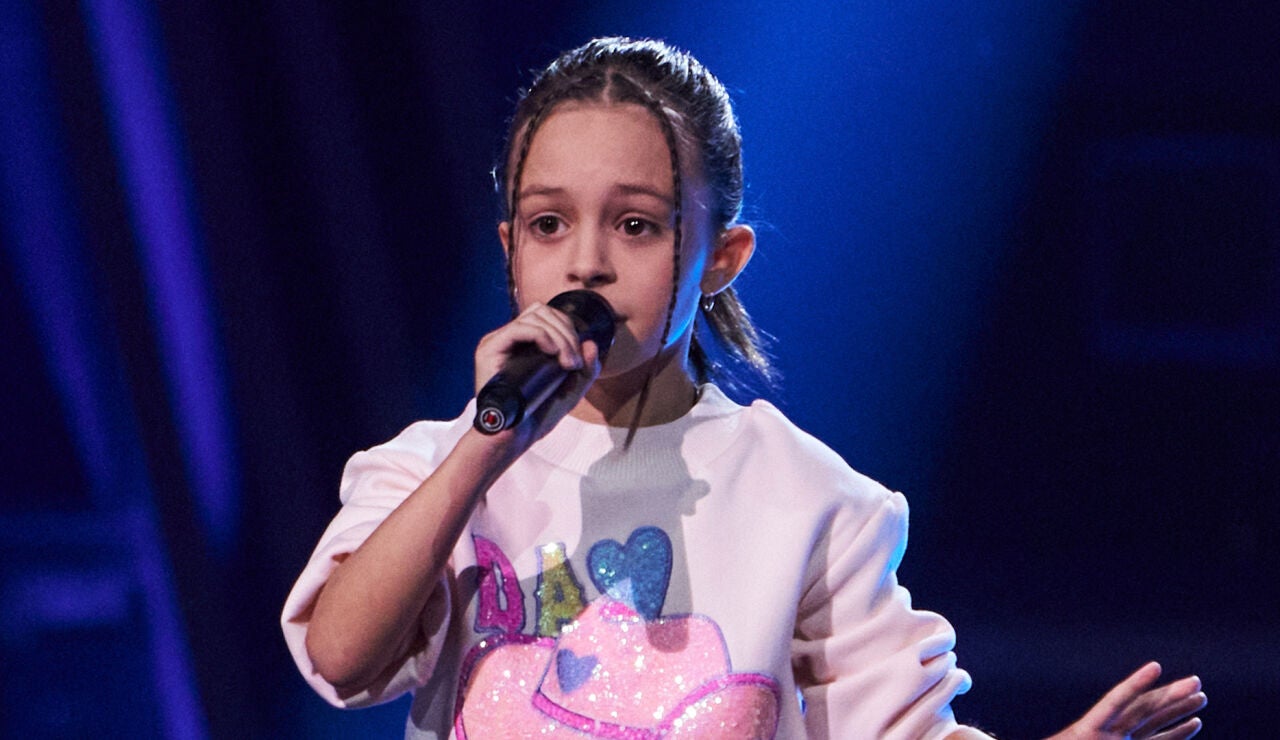 Lola en La Voz Kids