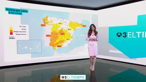 Imagen de Mercedes Martín presentando El Tiempo Imagen de Mercedes Martín presentando El Tiempo