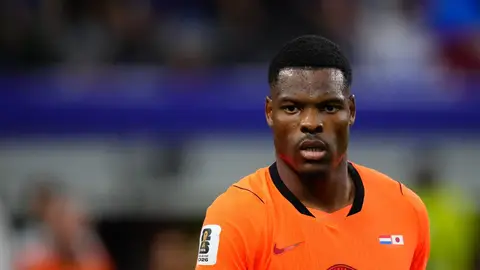 Denzel Dumfries nuevo jugador del Real Madrid hasta 2030 Denzel Dumfries nuevo jugador del Real Madrid hasta 2030