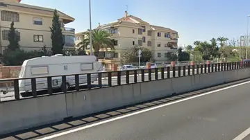 Muere atropellada por un camión una mujer. Muere atropellada por un camión una mujer.