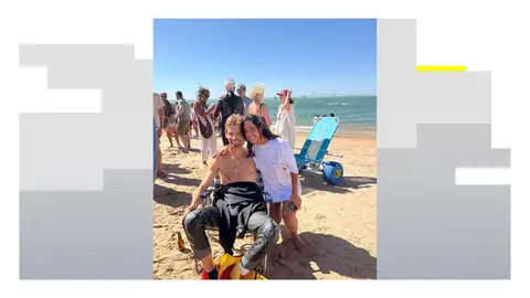 Ignacio Peñuelas recorrió cinco kilómetros en aguas abiertas acompañado por su padre Ignacio Peñuelas recorrió cinco kilómetros en aguas abiertas acompañado por su padre