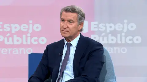 Un café con Feijóo. Un café con Feijóo.