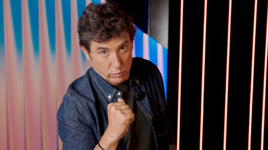 Manel Fuentes se moja: &iquest;qu&eacute; famosos llegar&iacute;an hasta el final de &iexcl;Salta!?