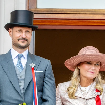 El príncipe Haakon y la princesa Mette-Marit