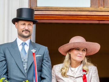 El pr&iacute;ncipe Haakon y la princesa Mette-Marit
