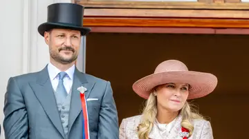 El príncipe Haakon y la princesa Mette-Marit El príncipe Haakon y la princesa Mette-Marit