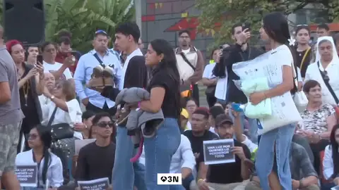 Última hora de los terremotos de Venezuela, en directo: 35 españoles muertos y 140 desaparecidos en el doble terremoto en Venezuela Última hora de los terremotos de Venezuela, en directo: 35 españoles muertos y 140 desaparecidos en el doble terremoto en Venezuela