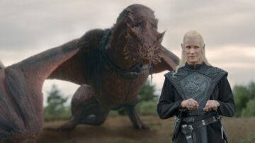 Matt Smith como Daemon Targaryen en La casa del drag&oacute;n