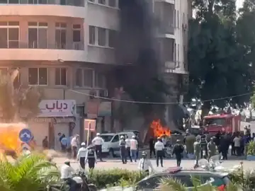 Varias explosiones agitan Damasco cerca del hotel donde se aloja Macron en su viaje a Siria Varias explosiones agitan Damasco cerca del hotel donde se aloja Macron en su viaje a Siria