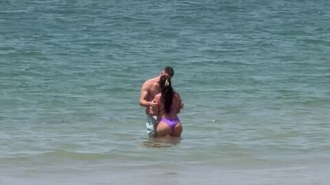 Anabel Pantoja y David Rodríguez disfrutando en la playa