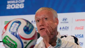 Didier Deschamps, en la rueda de prensa en el Boston Stadium Didier Deschamps, en la rueda de prensa en el Boston Stadium
