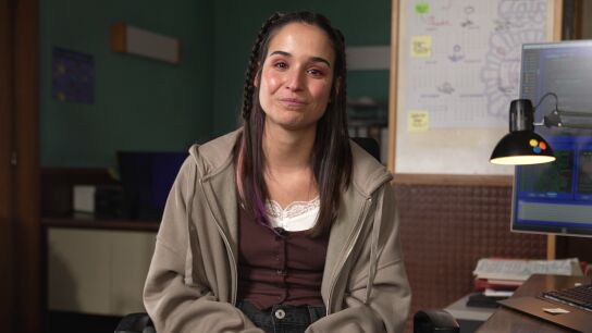 Ella es Noa, la miembro m&aacute;s joven del equipo de investigaci&oacute;n, interpretada por Sara Sanz: &ldquo;Entr&oacute; en la polic&iacute;a judicial por pasi&oacute;n&rdquo;