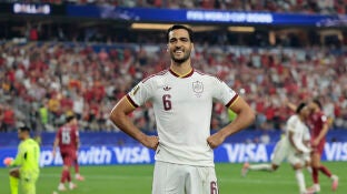 Mikel Merino celebra su gol a Portugal en octavos