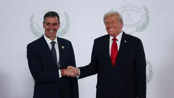 Saludo entre Sánchez y Trump (foto de archivo) Saludo entre Sánchez y Trump (foto de archivo)