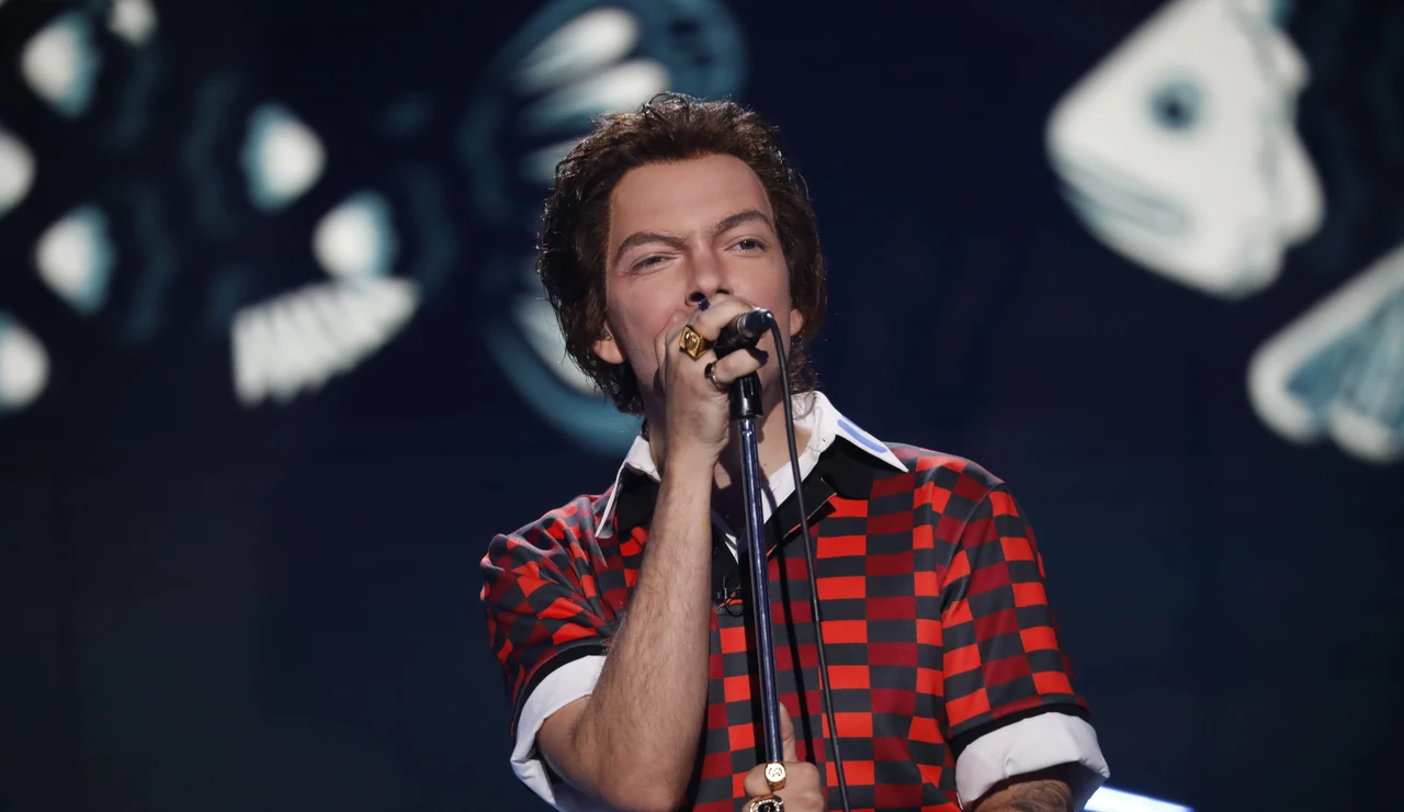 Sergio Rivero debuta en Tu cara me suena como Harry Styles con ‘Adore you’