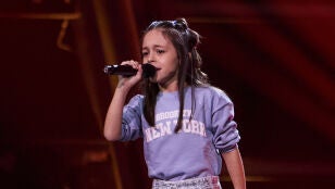 Lola, talent de La Voz Kids