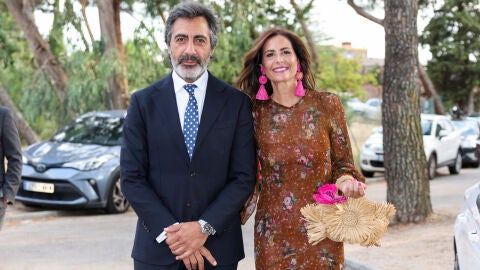 Juan del Val y Nuria Roca en la boda de Patricia Cerezo y Kiko Gámez
