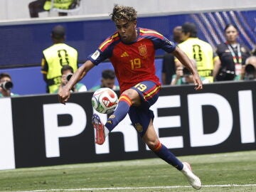 Lamine Yamal durante el Espa&ntilde;a-B&eacute;lgica del Mundial 2026