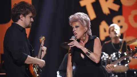 Una enérgica Sole Giménez sorprende como P!nk con ‘Try’ Una enérgica Sole Giménez sorprende como P!nk con ‘Try’