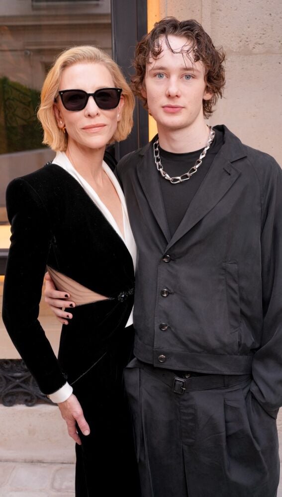 Cate Blanchett y su hijo