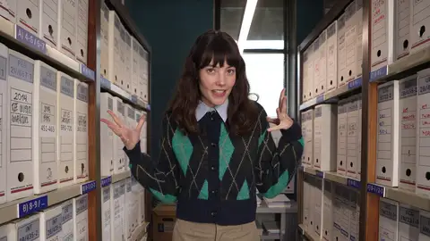 Mireia Oriol nos muestra todos los secretos del archivo de la comisaria de Ágata y Lola Mireia Oriol nos muestra todos los secretos del archivo de la comisaria de Ágata y Lola