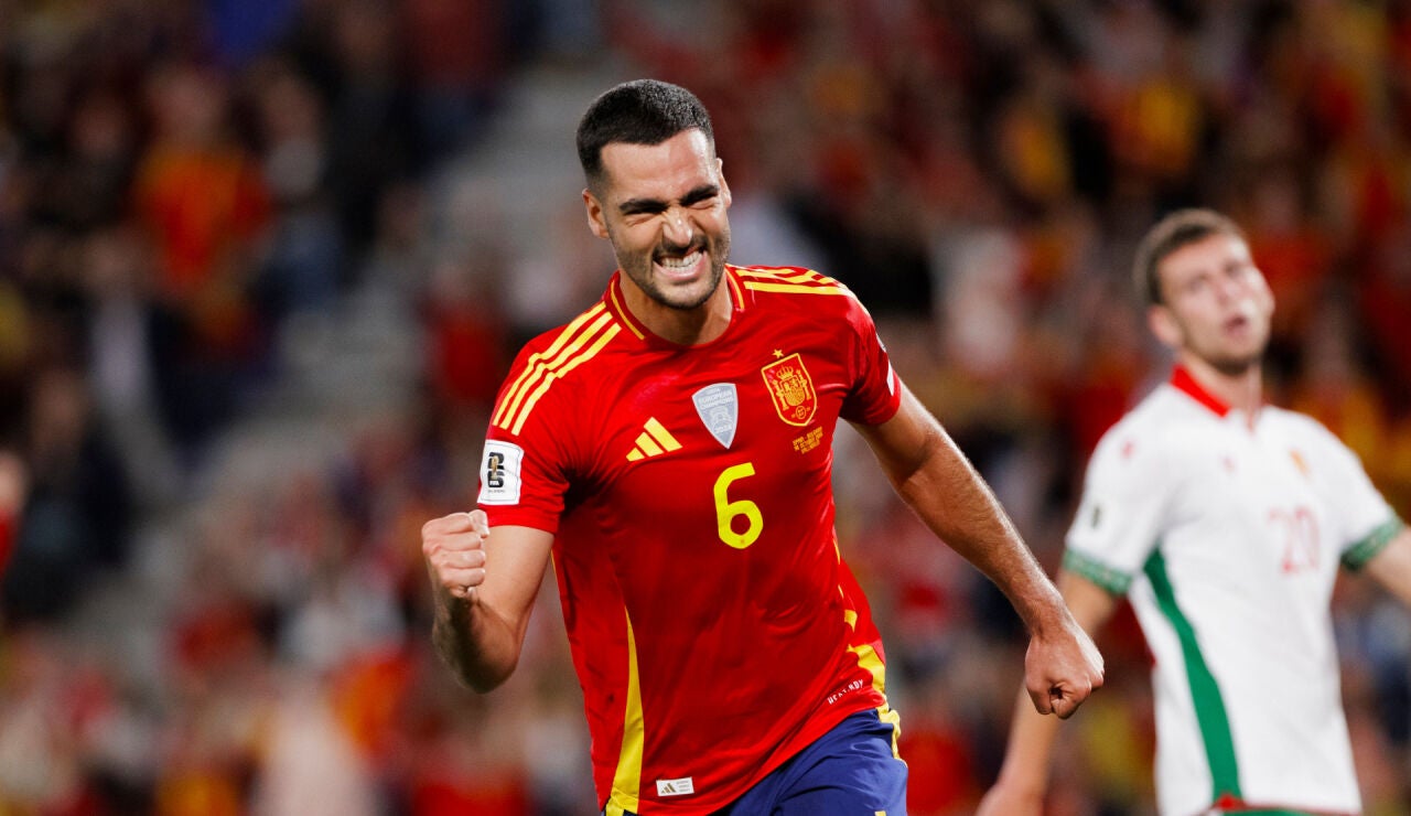 El futbolista Mikel Merino 