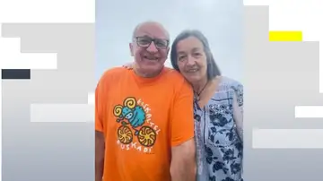 Imagen de Alazne Solabarrieta Lecea y Koldo Olalde, en un cartel de búsqueda tras el terremoto Imagen de Alazne Solabarrieta Lecea y Koldo Olalde, en un cartel de búsqueda tras el terremoto