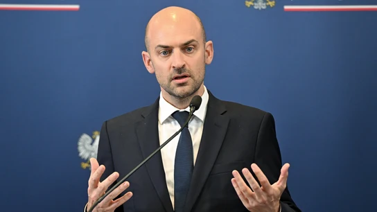 Jean-Noël Barrot, en una comparecencia en Polonia Jean-Noël Barrot, en una comparecencia en Polonia