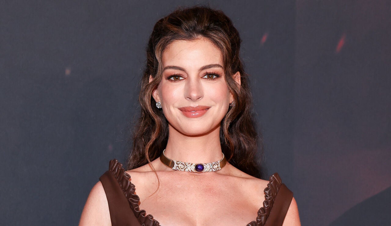 Anne Hathaway