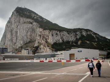 La ca&iacute;da de la verja de Gibraltar