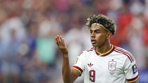 Lamine Yamal en el partido del Mundial contra Francia
