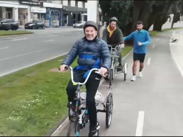 Un accidente le dej&oacute; tetrapl&eacute;jico y el deporte le cambi&oacute; la vida