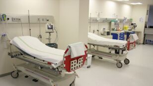 Camillas de hospital.