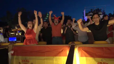Euforia entre los aficionados de España Euforia entre los aficionados de España