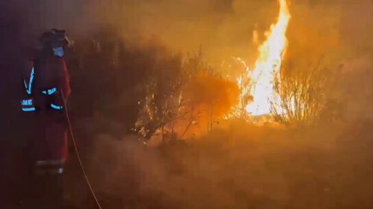 Desalojadas 4 localidades por el incendio en Arag&oacute;n 
