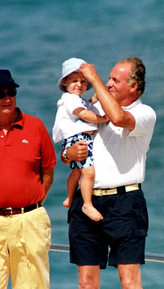 Rey Juan Carlos y Froilán en Mallorca Rey Juan Carlos y Froilán en Mallorca