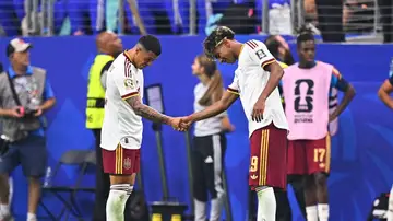 Lamine Yamal y Pedro Porro en la celebración del gol ante Francia Lamine Yamal y Pedro Porro en la celebración del gol ante Francia