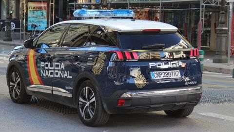 Coche de Polic&iacute;a Nacional en Valencia