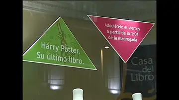 Se publica el libro 'Harry Potter y las reliquias de la muerte' Se publica el libro 'Harry Potter y las reliquias de la muerte'